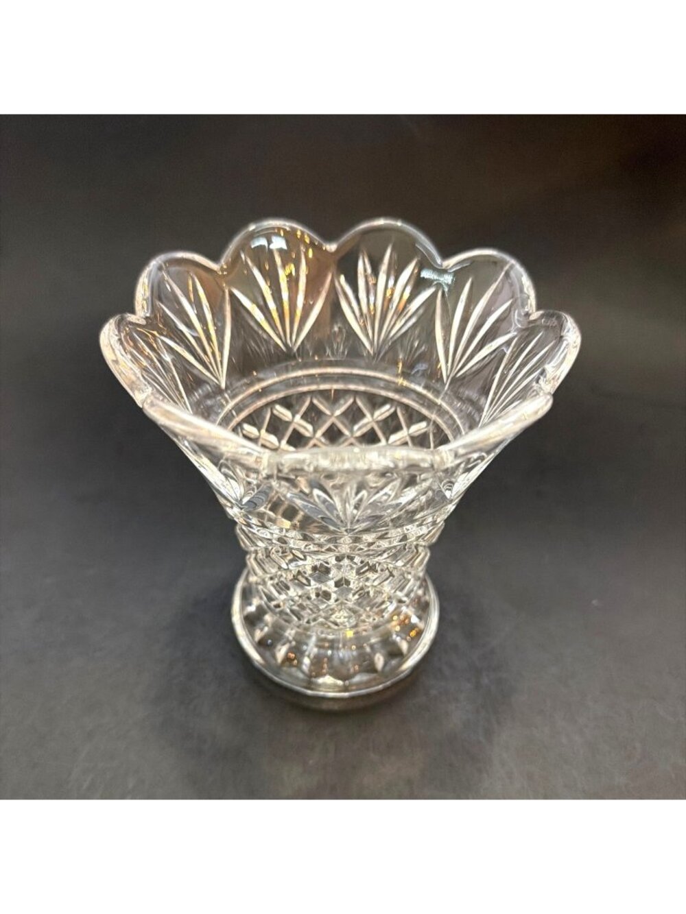 Marquis Waterford Honour Crystal Vase Flared Scalloped Rim Diamond Cut Germany - Picture 5 of 9